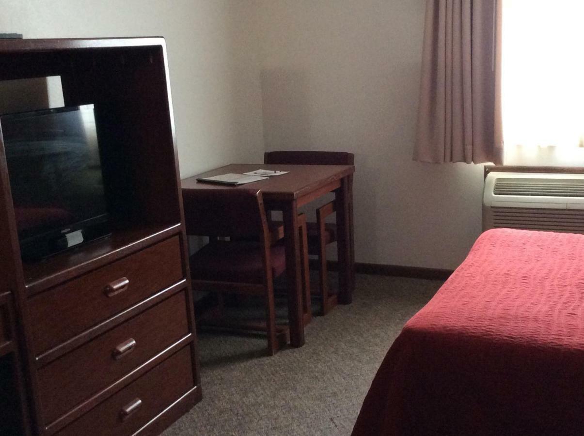 Sports Club Motel Wayne Esterno foto